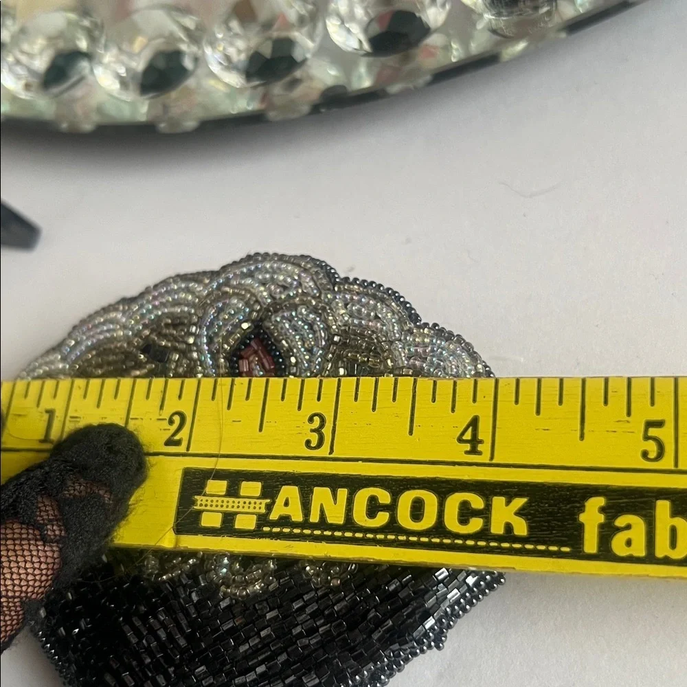 Vintage  Beaded  with Silver and Pink Accents coin pouch